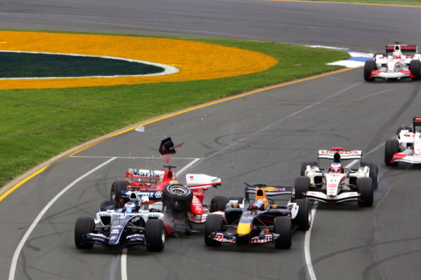 Christian Klien (AUT) Red Bull Racing RB2; Nico Rosberg (GER) Williams FW28 and Felipe Massa (BRA) Ferrari 248 F1 crash at the start of the race.
Formula One World Championship, Rd 3, Australian Grand Prix, Race, Albert Park, Melbourne, Australia, 2 April 2006.
DIGITAL IMAGE
BEST IMAGE Christian Klien (AUT) Red Bull Racing RB2; Nico Rosberg (GER) Williams FW28 and Felipe Massa (BRA) Ferrari 248 F1 crash at the start of the race.
Formula One World Championship, Rd 3, Australian Grand Prix, Race, Albert Park, Melbourne, Australia, 2 April 2006.
DIGITAL IMAGE
BEST IMAGE