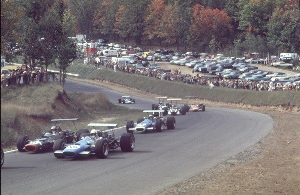 1968 Canadian Grand Prix.
Mont-Tremblant, (St. Jovite), Quebec, Canada.
20-22 September 1968.
Johnny Servoz-Gavin (Matra MS10-Ford) leads Piers Courage (BRM P126), Jean-Pierre Beltoise (Matra MS11), Lucien Bianchi (Cooper T86B BRM), Bill Brack (Lotus 49B-Ford) and Vic Elford (Cooper T86B BRM).
Ref-68 CAN 24.
World Copyright - LAT Photographic





