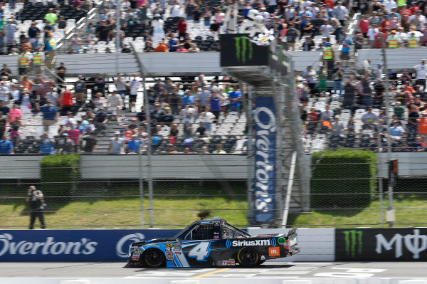 NASCAR Camping World Truck Series
Overton’s 150
Pocono Raceway, Long Pond, PA USA
Saturday 29 July 2017
Christopher Bell, SiriusXM Toyota Tundra, celebrates in victory lane.
World Copyright: John K Harrelson
LAT Images NASCAR Camping World Truck Series
Overton’s 150
Pocono Raceway, Long Pond, PA USA
Saturday 29 July 2017
Christopher Bell, SiriusXM Toyota Tundra, celebrates in victory lane.
World Copyright: John K Harrelson
LAT Images