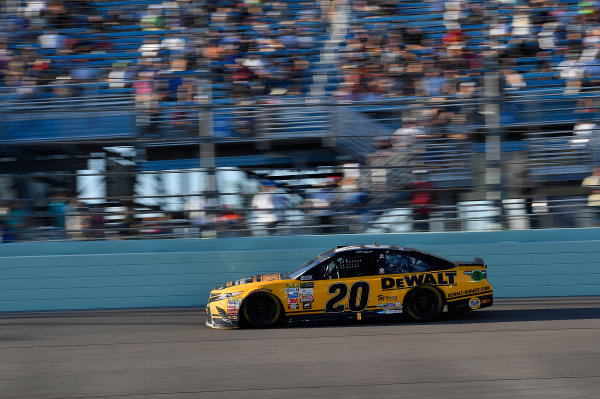 Monster Energy NASCAR Cup Series
Ford EcoBoost 400
Homestead-Miami Speedway, Homestead, FL USA
Sunday 19 November 2017
Matt Kenseth, Joe Gibbs Racing, DEWALT Hurricane Recovery Toyota Camry
World Copyright: Rusty Jarrett
LAT Images