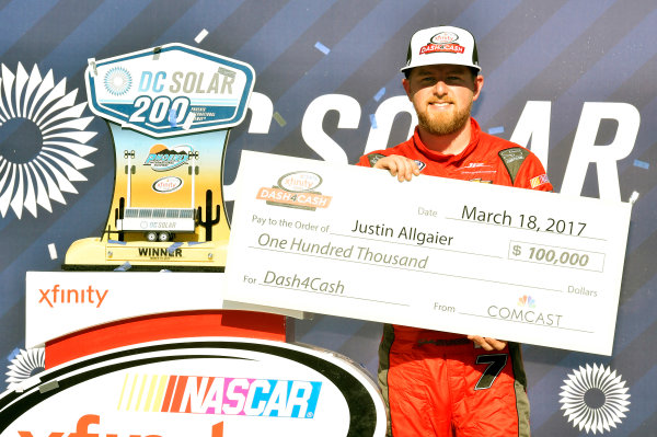 2017 NASCAR Xfinity Series
DC Solar 200
Phoenix International Raceway, Avondale, AZ USA
Saturday 18 March 2017
Justin Allgaier celebrates his win in Victory Lane
World Copyright: Nigel Kinrade/LAT Images
ref: Digital Image 17PHX1nk06490 2017 NASCAR Xfinity Series
DC Solar 200
Phoenix International Raceway, Avondale, AZ USA
Saturday 18 March 2017
Justin Allgaier celebrates his win in Victory Lane
World Copyright: Nigel Kinrade/LAT Images
ref: Digital Image 17PHX1nk06490