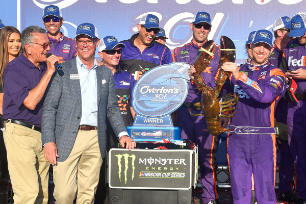 Monster Energy NASCAR Cup Series
Overton?s 301
New Hampshire Motor Speedway, Loudon, NH USA
Sunday 16 July 2017
Denny Hamlin, Joe Gibbs Racing, FedEx Office Toyota Camry lobster
World Copyright: Rusty Jarrett
LAT Images