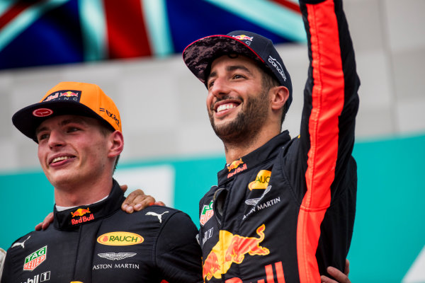 Sepang International Circuit, Sepang, Malaysia.
Sunday 1 October 2017.
Max Verstappen, Red Bull, 1st Position, and Daniel Ricciardo, Red Bull Racing, 3rd Position, on the podium.
World Copyright: Zak Mauger/LAT Images
ref: Digital Image _56I3661 Sepang International Circuit, Sepang, Malaysia.
Sunday 1 October 2017.
Max Verstappen, Red Bull, 1st Position, and Daniel Ricciardo, Red Bull Racing, 3rd Position, on the podium.
World Copyright: Zak Mauger/LAT Images
ref: Digital Image _56I3661