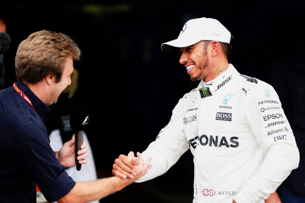 Autodromo Nazionale di Monza, Italy.
Saturday 02 September 2017.
Davide Valsecci interviews Lewis Hamilton, Mercedes AMG, after he secured a record breaking 69th Pole position.
World Copyright: Zak Mauger/LAT Images
ref: Digital Image _56I7648 Autodromo Nazionale di Monza, Italy.
Saturday 02 September 2017.
Davide Valsecci interviews Lewis Hamilton, Mercedes AMG, after he secured a record breaking 69th Pole position.
World Copyright: Zak Mauger/LAT Images
ref: Digital Image _56I7648