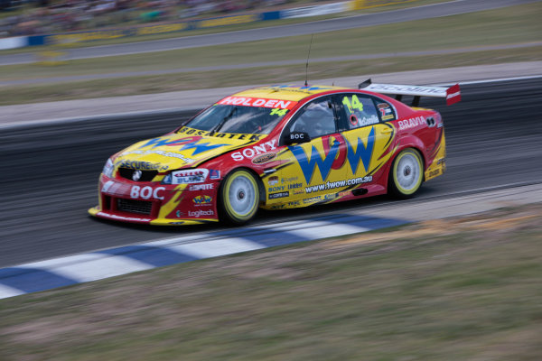 Big Pond 300, Barbagallo Raceway, Wanneroo.
Australia. 20th - 22nd November 2009.
BJR, Brad Jones Racing, Cameron McConville, Car 14, Commodore VE, Holden, WOW Racing.
World Copyright: Mark Horsburgh/LAT Photographic
ref: 14-McConville-EV13-09-3910 Big Pond 300, Barbagallo Raceway, Wanneroo.
Australia. 20th - 22nd November 2009.
BJR, Brad Jones Racing, Cameron McConville, Car 14, Commodore VE, Holden, WOW Racing.
World Copyright: Mark Horsburgh/LAT Photographic
ref: 14-McConville-EV13-09-3910