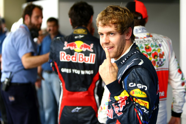 Interlagos, Sao Paulo, Brazil
26th November 2011
Sebastian Vettel, Red Bull Racing RB7 Renault, celebrates pole. Portrait.
World Copyright: Andy Hone/LAT Photographic
ref: Digital Image CSP29785 Interlagos, Sao Paulo, Brazil
26th November 2011
Sebastian Vettel, Red Bull Racing RB7 Renault, celebrates pole. Portrait.
World Copyright: Andy Hone/LAT Photographic
ref: Digital Image CSP29785