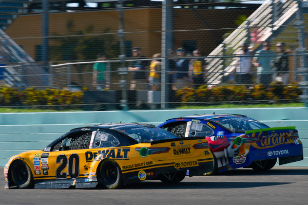 Monster Energy NASCAR Cup Series
Ford EcoBoost 400
Homestead-Miami Speedway, Homestead, FL USA
Sunday 19 November 2017
Kyle Busch, Joe Gibbs Racing, M&M's Caramel Toyota Camry and Matt Kenseth, Joe Gibbs Racing, DEWALT Hurricane Recovery Toyota Camry
World Copyright: Nigel Kinrade
LAT Images Monster Energy NASCAR Cup Series
Ford EcoBoost 400
Homestead-Miami Speedway, Homestead, FL USA
Sunday 19 November 2017
Kyle Busch, Joe Gibbs Racing, M&M's Caramel Toyota Camry and Matt Kenseth, Joe Gibbs Racing, DEWALT Hurricane Recovery Toyota Camry
World Copyright: Nigel Kinrade
LAT Images