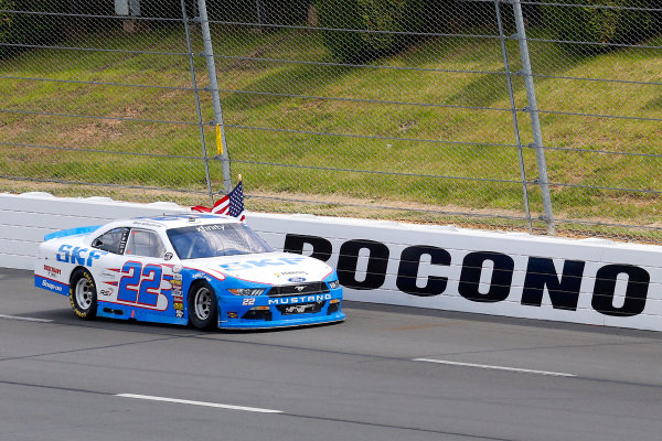 NASCAR XFINITY Series
Pocono Green 250
Pocono Raceway, Long Pond, PA USA
Saturday 10 June 2017
Brad Keselowski, SKF Ford Mustang celebrates his win
World Copyright: Russell LaBounty
LAT Images
ref: Digital Image 17POC1rl_03693 NASCAR XFINITY Series
Pocono Green 250
Pocono Raceway, Long Pond, PA USA
Saturday 10 June 2017
Brad Keselowski, SKF Ford Mustang celebrates his win
World Copyright: Russell LaBounty
LAT Images
ref: Digital Image 17POC1rl_03693