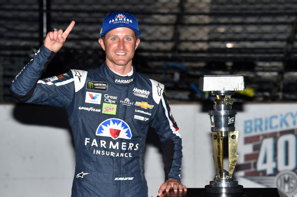 Monster Energy NASCAR Cup Series
Brickyard 400
Indianapolis Motor Speedway, Indianapolis, IN USA
Sunday 23 July 2017
Kasey Kahne, Hendrick Motorsports, Chevrolet SS Victory Lane
World Copyright: Nigel Kinrade
LAT Images Monster Energy NASCAR Cup Series
Brickyard 400
Indianapolis Motor Speedway, Indianapolis, IN USA
Sunday 23 July 2017
Kasey Kahne, Hendrick Motorsports, Chevrolet SS Victory Lane
World Copyright: Nigel Kinrade
LAT Images
