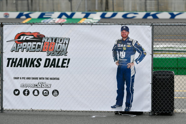 Monster Energy NASCAR Cup Series
Quaker State 400
Kentucky Speedway, Sparta, KY USA
Thursday 6 July 2017
Dale Earnhardt Jr, Hendrick Motorsports, Nationwide Children's Hospital Chevrolet SS banner
World Copyright: Logan Whitton
LAT Images