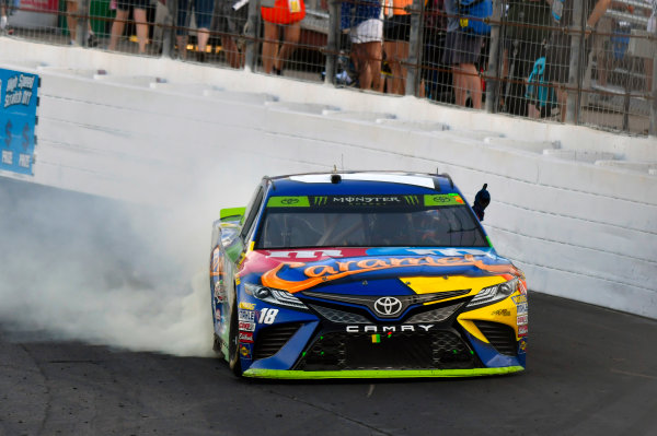 Monster Energy NASCAR Cup Series
ISM Connect 300
New Hampshire Motor Speedway
Loudon, NH USA
Sunday 24 September 2017
Kyle Busch, Joe Gibbs Racing, M&M's Caramel Toyota Camry
World Copyright: Nigel Kinrade
LAT Images Monster Energy NASCAR Cup Series
ISM Connect 300
New Hampshire Motor Speedway
Loudon, NH USA
Sunday 24 September 2017
Kyle Busch, Joe Gibbs Racing, M&M's Caramel Toyota Camry
World Copyright: Nigel Kinrade
LAT Images