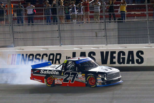 NASCAR Camping World Truck Series
Las Vegas 350
Las Vegas Motor Speedway, Las Vegas, NV USA
Saturday 30 September 2017
Ben Rhodes, Safelite Auto Glass Toyota Tundra
World Copyright: Russell LaBounty
LAT Images NASCAR Camping World Truck Series
Las Vegas 350
Las Vegas Motor Speedway, Las Vegas, NV USA
Saturday 30 September 2017
Ben Rhodes, Safelite Auto Glass Toyota Tundra
World Copyright: Russell LaBounty
LAT Images