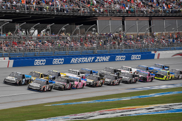 NASCAR Camping World Truck Series
Fred's 250
Talladega Superspeedway
Talladega, AL USA
Saturday 14 October 2017
Christopher Bell, Toyota Toyota Tundra and Parker Kligerman, Food Country USA / Lopez Wealth Management/Tide Pods Toyota Tundra
World Copyright: Rusty Jarrett
LAT Images NASCAR Camping World Truck Series
Fred's 250
Talladega Superspeedway
Talladega, AL USA
Saturday 14 October 2017
Christopher Bell, Toyota Toyota Tundra and Parker Kligerman, Food Country USA / Lopez Wealth Management/Tide Pods Toyota Tundra
World Copyright: Rusty Jarrett
LAT Images