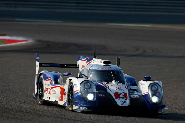 2015 FIA World Endurance Championship
Bahrain 6-Hours
Bahrain International Circuit, Bahrain
Saturday 21 November 2015.
Alexander Wurz, St?phane Sarrazin, Mike Conway (#2 LMP1 Toyota Racing Toyota TS 040 Hybrid).
World Copyright: Alastair Staley/LAT Photographic
ref: Digital Image _79P0238