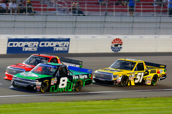 1 October, 2016, Las Vegas, Nevada USA
John Hunter Nemechek, Cameron Hayley and Cody Coughlin
?2016, Russell LaBounty
LAT Photo USA

