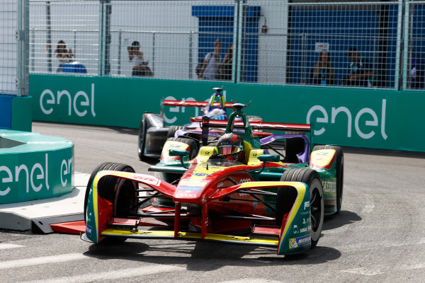 2016/2017 FIA Formula E Championship.
Round 9 - New York City ePrix, Brooklyn, New York, USA.
Saturday 15 July 2017.
Daniel Abt (GER), ABT Schaeffler Audi Sport, Spark-Abt Sportsline, ABT Schaeffler FE02.
Photo: Alastair Staley/LAT/Formula E
ref: Digital Image _R3I9549