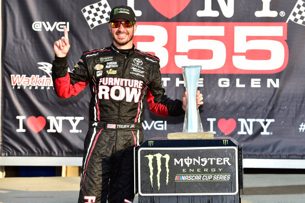 Monster Energy NASCAR Cup Series
I LOVE NEW YORK 355 at The Glen
Watkins Glen International, Watkins Glen, NY USA
Sunday 6 August 2017
Martin Truex Jr, Furniture Row Racing, Furniture Row/Denver Mattress Toyota Camry celebrates in victory lane
World Copyright: John Harrelson
LAT Images Monster Energy NASCAR Cup Series
I LOVE NEW YORK 355 at The Glen
Watkins Glen International, Watkins Glen, NY USA
Sunday 6 August 2017
Martin Truex Jr, Furniture Row Racing, Furniture Row/Denver Mattress Toyota Camry celebrates in victory lane
World Copyright: John Harrelson
LAT Images