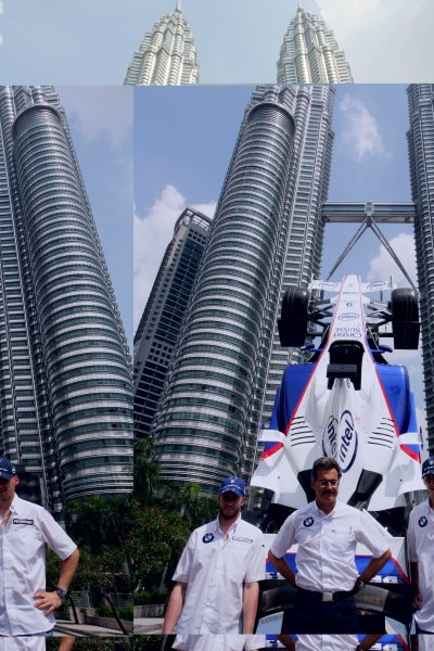 2007 Malaysian Grand Prix. Preview.
Sepang, Kuala Lumpur. Malaysia.
3rd April 2007.
Nick Heidfeld, Robert Kubica and Mario Theissen, Sauber F1.07-BMW, stand in front of the Petronas Towers, portrait.
World Copyright: Glenn Dunbar/LAT Photographic.
ref: Digital Image YY8P0320 2007 Malaysian Grand Prix. Preview.
Sepang, Kuala Lumpur. Malaysia.
3rd April 2007.
Nick Heidfeld, Robert Kubica and Mario Theissen, Sauber F1.07-BMW, stand in front of the Petronas Towers, portrait.
World Copyright: Glenn Dunbar/LAT Photographic.
ref: Digital Image YY8P0320