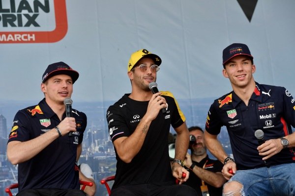 Max Verstappen, Red Bull Racing, Daniel Ricciardo, Renault, and Pierre Gasly, Red Bull Racing, on stage