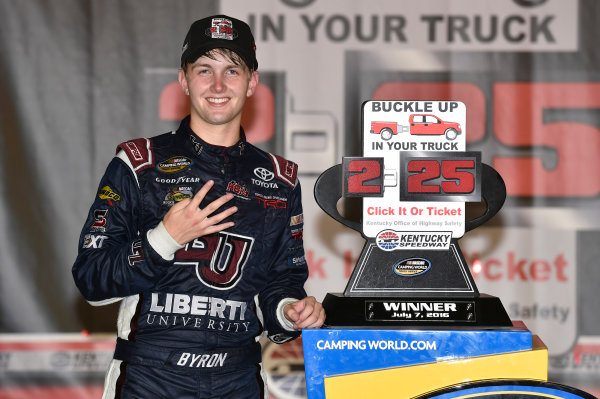 6-7 July, 2016, Sparta, Kentucky USA
William Byron celebrates his win in Victory Lane
?2016, Nigel Kinrade
LAT Photo USA 6-7 July, 2016, Sparta, Kentucky USA
William Byron celebrates his win in Victory Lane
?2016, Nigel Kinrade
LAT Photo USA