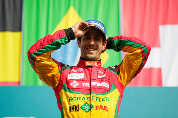 2014/2015 FIA Formula E Championship.
Berlin ePrix, Berlin Tempelhof Airport, Germany.
Saturday 23 May 2015
Podium. Lucas di Grassi (BRA)/Audi Abt Sport - Spark-Renault SRT_01E.
Photo: Zak Mauger/LAT/Formula E
ref: Digital Image _MG_7852
2014/2015 FIA Formula E Championship.
Berlin ePrix, Berlin Tempelhof Airport, Germany.
Saturday 23 May 2015
Podium. Lucas di Grassi (BRA)/Audi Abt Sport - Spark-Renault SRT_01E.
Photo: Zak Mauger/LAT/Formula E
ref: Digital Image _MG_7852