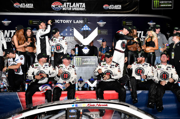 Monster Energy NASCAR Cup Series
Folds of Honor Quik Trip 500
Atlanta Motor Speedway, Hampton, GA USA
Sunday 25 February 2018
Kevin Harvick, Stewart-Haas Racing, Jimmy John's Ford Fusion wins
World Copyright: Rusty Jarrett
NKP / LAT Images Monster Energy NASCAR Cup Series
Folds of Honor Quik Trip 500
Atlanta Motor Speedway, Hampton, GA USA
Sunday 25 February 2018
Kevin Harvick, Stewart-Haas Racing, Jimmy John's Ford Fusion wins
World Copyright: Rusty Jarrett
NKP / LAT Images
