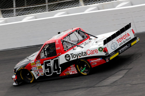 13-14 April, 2013, Rockingham, North Carolina USA
Darrell Wallace Jr.
©2013, David Griffin
LAT Photo USA 13-14 April, 2013, Rockingham, North Carolina USA
Darrell Wallace Jr.
©2013, David Griffin
LAT Photo USA