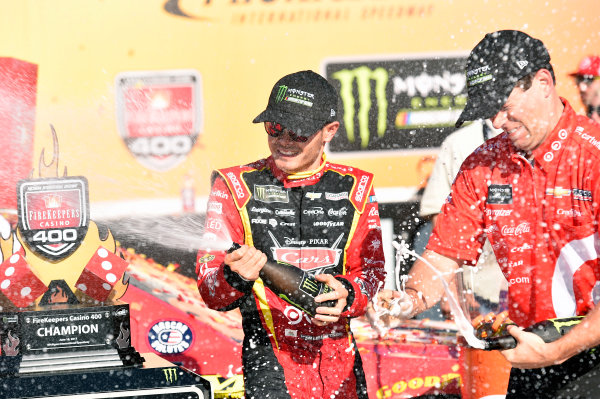 Monster Energy NASCAR Cup Series
FireKeepers Casino 400
Michigan International Speedway, Brooklyn, MI USA
Sunday 18 June 2017
Kyle Larson, Chip Ganassi Racing, Cars 3 Target Chevrolet SS celebrates his win in Victory Lane
World Copyright: Nigel Kinrade
LAT Images