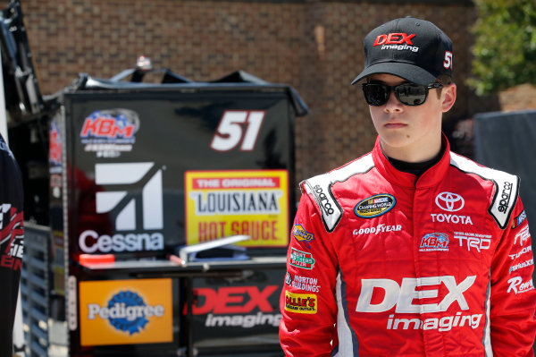 NASCAR Camping World Truck Series
Bar Harbor 200
Dover International Speedway, Dover, DE USA
Thursday 1 June 2017
Harrison Burton, DEX Imaging Toyota Tundra
World Copyright: Matthew T. Thacker
LAT Images
ref: Digital Image 17DOV1mt1011 NASCAR Camping World Truck Series
Bar Harbor 200
Dover International Speedway, Dover, DE USA
Thursday 1 June 2017
Harrison Burton, DEX Imaging Toyota Tundra
World Copyright: Matthew T. Thacker
LAT Images
ref: Digital Image 17DOV1mt1011