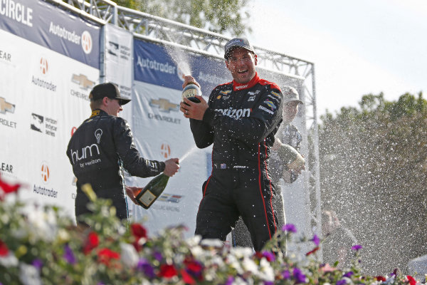 Verizon IndyCar Series
Chevrolet Detroit Grand Prix Race 2
Raceway at Belle Isle Park, Detroit, MI USA
Sunday 4 June 2017
Graham Rahal, Rahal Letterman Lanigan Racing Honda, Josef Newgarden, Team Penske Chevrolet, Will Power, Team Penske Chevrolet celebrate with champagne on the podium
World Copyright: Phillip Abbott
LAT Images
ref: Digital Image abbott_detroit_0617_6958