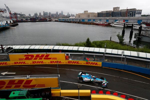 2016/2017 FIA Formula E Championship.
Round 9 - New York City ePrix, Brooklyn, New York, USA.
Friday 14 July 2017.
Robin Frijns (NLD), Amlin Andretti, Spark-Andretti, ATEC-02.
Photo: Sam Bloxham/LAT/Formula E
ref: Digital Image _W6I1671