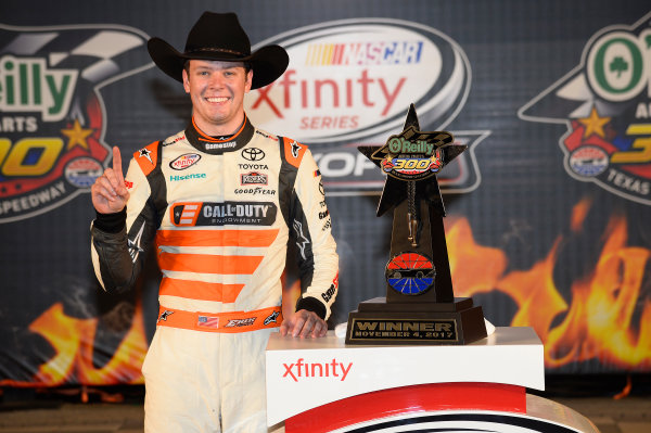 NASCAR XFINITY Series
O’Reilly Auto Parts 300
Texas Motor Speedway
Fort Worth, TX USA
Saturday 4 November 2017
Erik Jones, GameStop Call of Duty WWII Toyota Camry, celebrates in victory Lane.
World Copyright: John K Harrelson
LAT Images