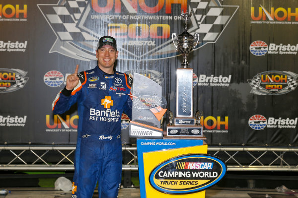 NASCAR Camping World Truck Series
UNOH 200
Bristol Motor Speedway, Bristol, TN USA
Thursday 17 August 2017
Kyle Busch, Banfield Pet Hospital Toyota Tundra, celebrates in victory lane.
World Copyright: Russell LaBountyLAT Images NASCAR Camping World Truck Series
UNOH 200
Bristol Motor Speedway, Bristol, TN USA
Thursday 17 August 2017
Kyle Busch, Banfield Pet Hospital Toyota Tundra, celebrates in victory lane.
World Copyright: Russell LaBountyLAT Images