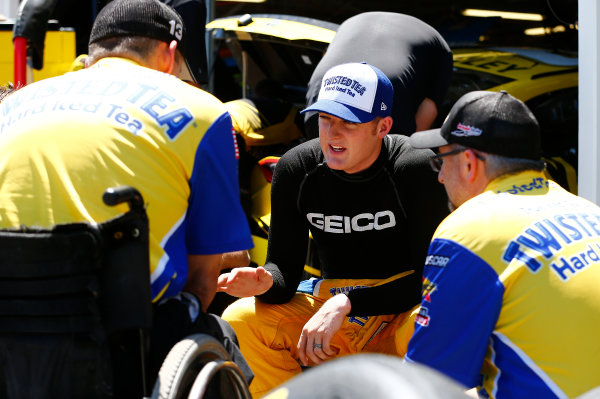 Monster Energy NASCAR Cup Series
Go Bowling 400
Kansas Speedway, Kansas City, KS USA
Friday 12 May 2017
Ty Dillon, Germain Racing, Twisted Tea Chevrolet SS
World Copyright: Brett Moist
LAT Photo USA


ref: Digital Image 17Kan1bem04608