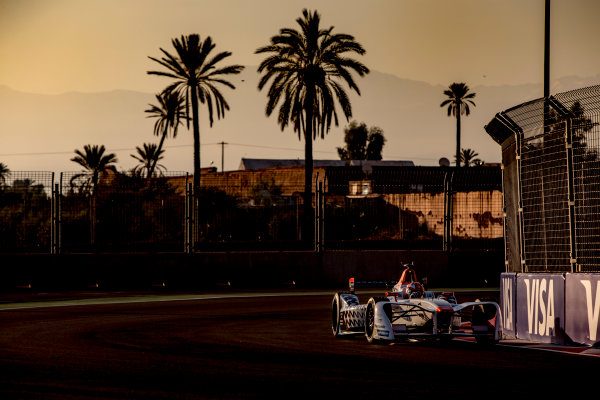 2016/2017 FIA Formula E Championship.
Marrakesh ePrix, Circuit International Automobile Moulay El Hassan, Marrakesh, Morocco.
Saturday 12 November 2016.
Loic Duval (FRA), Dragon Racing, Spark-Penske, Penske 701-EV. 
Photo: Zak Mauger/LAT/Formula E
ref: Digital Image _X0W5280