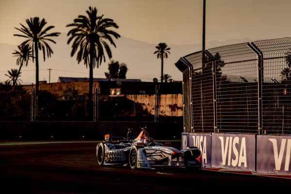 2016/2017 FIA Formula E Championship.
Marrakesh ePrix, Circuit International Automobile Moulay El Hassan, Marrakesh, Morocco.
Saturday 12 November 2016.
Loic Duval (FRA), Dragon Racing, Spark-Penske, Penske 701-EV. 
Photo: Zak Mauger/LAT/Formula E
ref: Digital Image _X0W5361