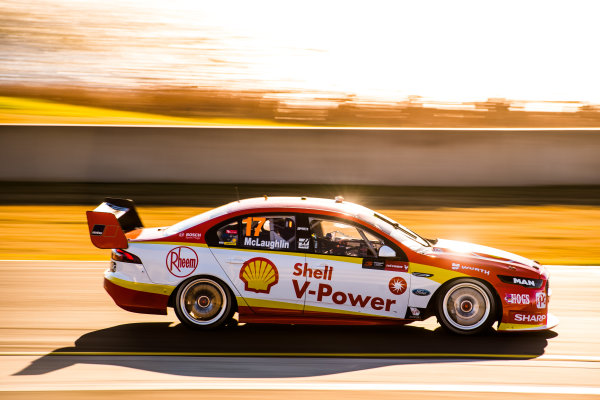 2017 Supercars Championship Round 9. 
Sydney SuperSprint, Sydney Motorsport Park, Eastern Creek, Australia.
Friday 18th August to Sunday 20th August 2017.
Scott McLaughlin, Team Penske Ford. 
World Copyright: Daniel Kalisz/LAT Images
Ref: Digital Image 180817_VASCR9_DKIMG_1988.NEF