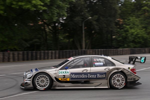 Pole position for Bruno Spengler (CDN), Mercedes-Benz Bank AMG C-Klasse (2009).
DTM, Rd5, Norising, Germany, 2-3 July 2011.
World Copyright: LAT Photographic
ref: Digital Image dne1102jy09