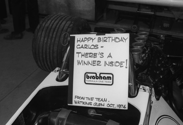 A note from the Brabham team for Carlos Pace (BRA), who celebrated his thirtieth birthday with second place rather than the victory the team predicted. Team mate Carlos Reutemann (ARG) took victory in the final GP of the season instead.
United States Grand Prix, Rd 15, Watkins Glen, USA, 6 October 1974. A note from the Brabham team for Carlos Pace (BRA), who celebrated his thirtieth birthday with second place rather than the victory the team predicted. Team mate Carlos Reutemann (ARG) took victory in the final GP of the season instead.
United States Grand Prix, Rd 15, Watkins Glen, USA, 6 October 1974.