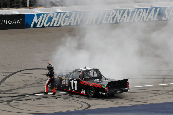 26-28 August, 2016, Brooklyn, Michigan, USA
, Brett Moffitt, burnout
?2016, Michael L. Levitt
LAT Photo USA 26-28 August, 2016, Brooklyn, Michigan, USA
, Brett Moffitt, burnout
?2016, Michael L. Levitt
LAT Photo USA