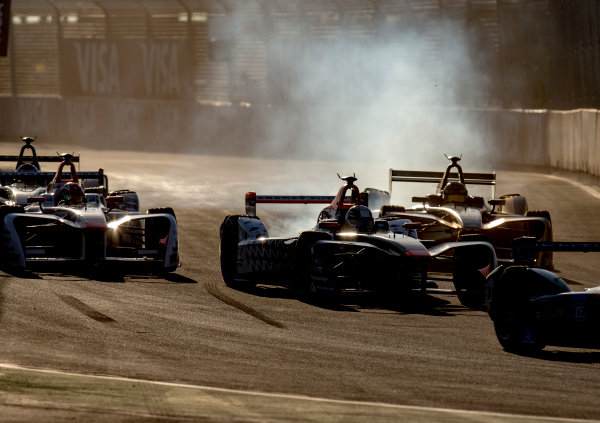 2016/2017 FIA Formula E Championship.
Marrakesh ePrix, Circuit International Automobile Moulay El Hassan, Marrakesh, Morocco.
Saturday 12 November 2016.
Loic Duval (FRA), Dragon Racing, Spark-Penske, Penske 701-EV at the start of the race.
Photo: Zak Mauger/Jaguar Racing
ref: Digital Image _X0W6101 2016/2017 FIA Formula E Championship.
Marrakesh ePrix, Circuit International Automobile Moulay El Hassan, Marrakesh, Morocco.
Saturday 12 November 2016.
Loic Duval (FRA), Dragon Racing, Spark-Penske, Penske 701-EV at the start of the race.
Photo: Zak Mauger/Jaguar Racing
ref: Digital Image _X0W6101