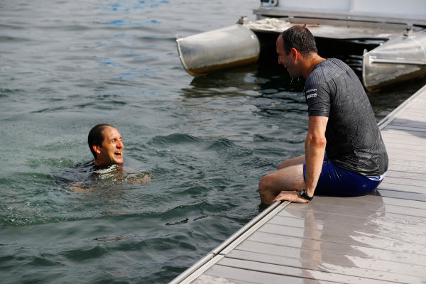 Circuit Gilles Villeneuve, Montreal, Canada.
Thursday 8 June 2017.
Reporter Tom Clarkson and L-R: Tom Clarkson, Stoffel Vandoorne, McLaren, and performance engineer Tom Stallard, take a dip in the Saint Lawrence River.
World Copyright: Steven Tee/LAT Images
ref: Digital Image _O3I7370 Circuit Gilles Villeneuve, Montreal, Canada.
Thursday 8 June 2017.
Reporter Tom Clarkson and L-R: Tom Clarkson, Stoffel Vandoorne, McLaren, and performance engineer Tom Stallard, take a dip in the Saint Lawrence River.
World Copyright: Steven Tee/LAT Images
ref: Digital Image _O3I7370